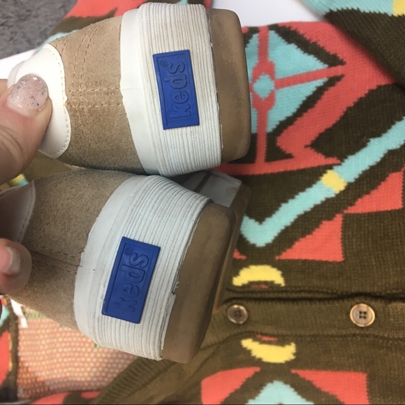 Keds- Tan Suede- Sz 8 - Picture 3 of 5
